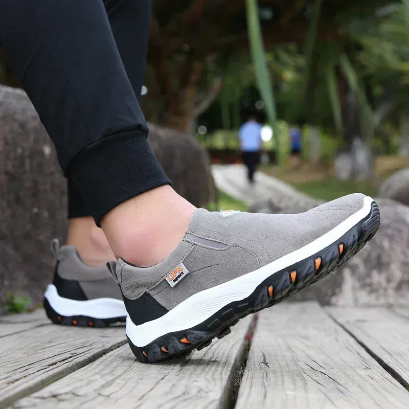 Men's Lightweight Hiking Sneakers-